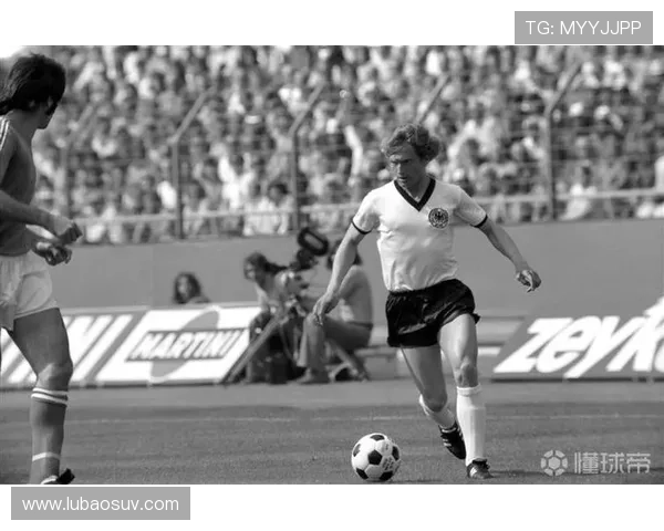 德国足球明星的奢华生活与训练背后的真实故事揭秘