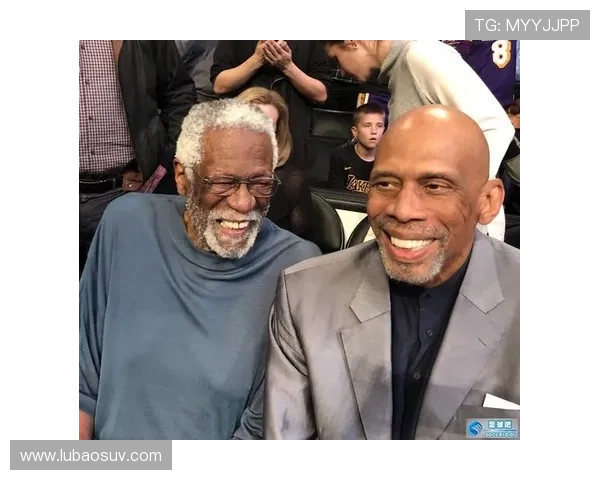 刘秀英专访：从绿茵场到人生舞台的足球传奇旅程回顾